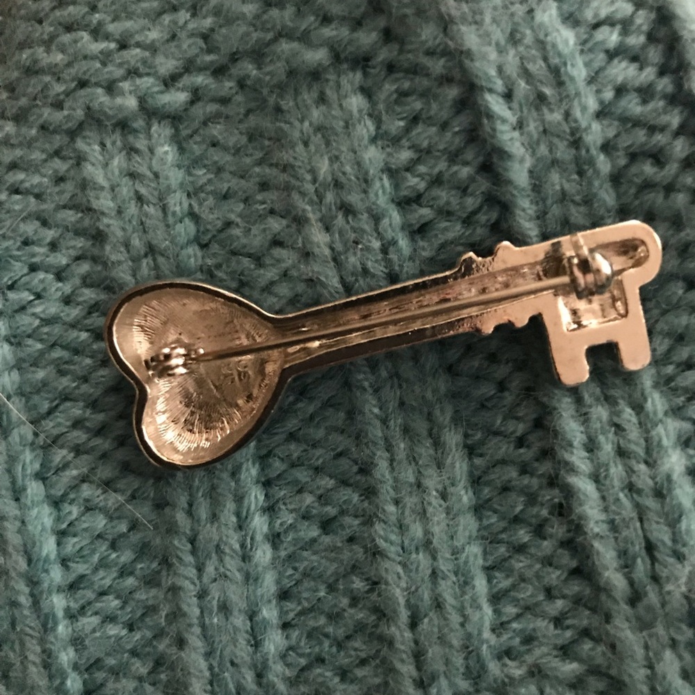 Pin - Picture 2 of 2